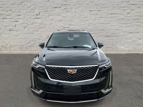 Used 2020 Cadillac XT6 Premium Luxury FWD image 8