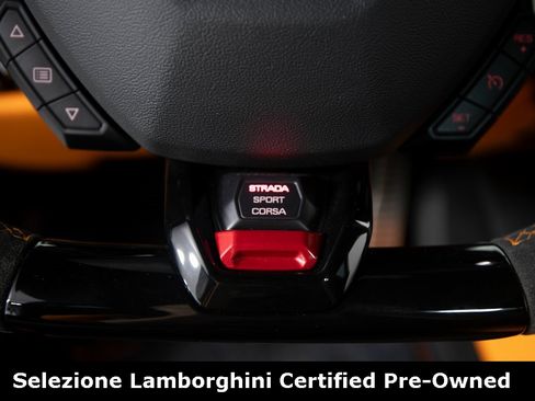 Used 2023 Lamborghini Huracan Tecnica image 24