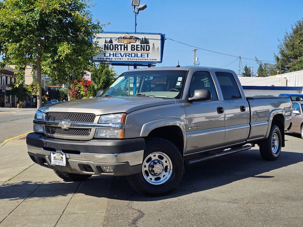 Used 2003 Chevrolet Silverado 2500 LT AWD/4WD image 1