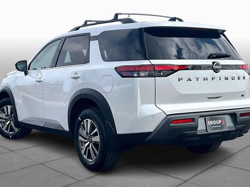 New 2026 Nissan Pathfinder SL image 12