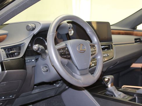 Used 2022 Lexus ES 350 Premium image 32