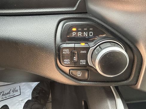 Used 2020 RAM 1500 Big Horn AWD/4WD image 25