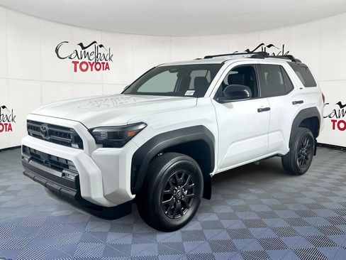 Used 2026 Toyota 4Runner SR5 AWD/4WD image 4