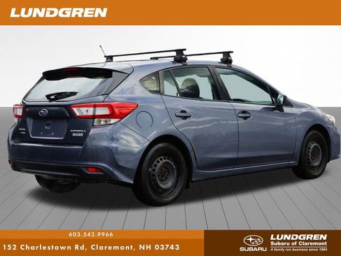 Used 2017 Subaru Impreza 2.0i image 3