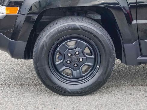 Used 2016 Jeep Patriot Sport w/ Power Value Group image 10