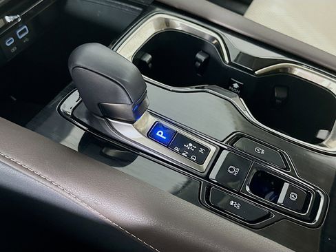 Used 2024 Lexus RX 350 FWD image 25