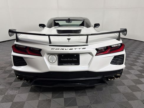 Used 2023 Chevrolet Corvette Stingray Premium Conv w/ Z51 Performance Package RWD image 10