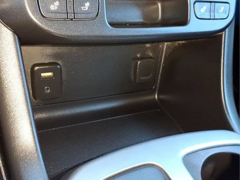 Used 2018 Chevrolet Colorado ZR2 AWD/4WD image 23
