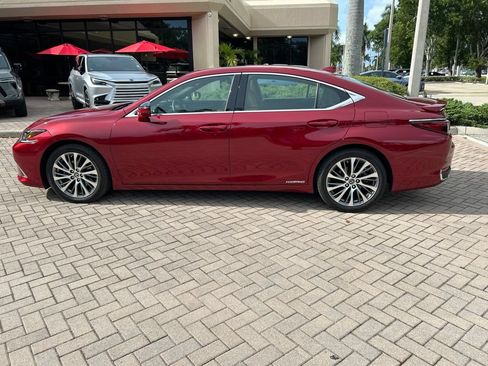 Used 2019 Lexus ES 300h w/ Premium Package FWD image 6