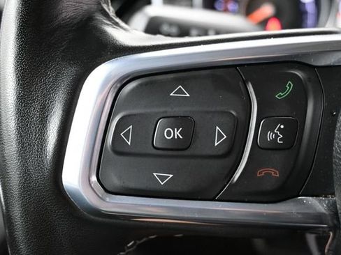 Used 2023 Jeep Wrangler Unlimited Sahara w/ Cold Weather Group AWD/4WD image 29