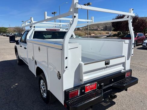 New 2026 GMC Sierra 2500 Pro w/ Convenience Package image 8