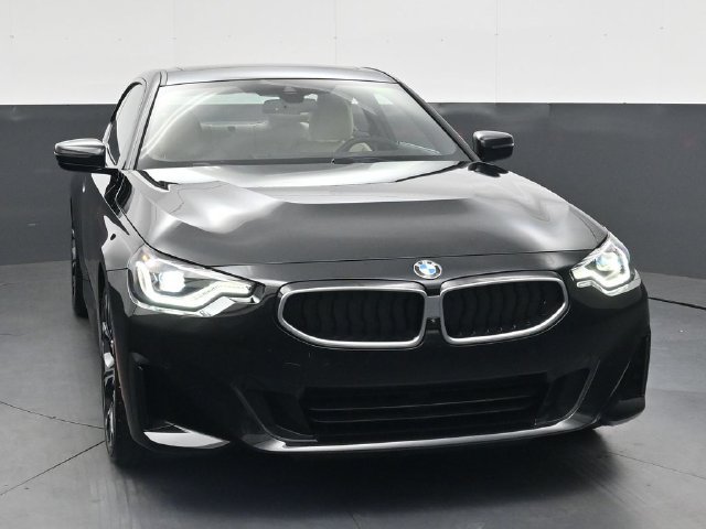 Certified 2025 BMW 230i Coupe w/ Premium Package RWD image 11