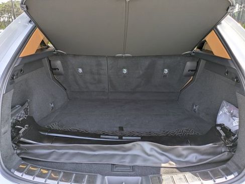 Used 2025 Lexus NX 250 FWD w/ Cold Area Package image 18