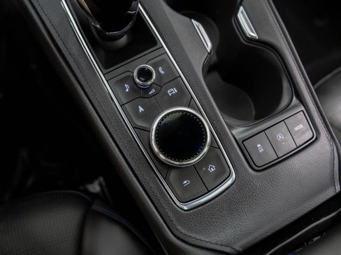 Certified 2024 Cadillac XT4 Sport image 24