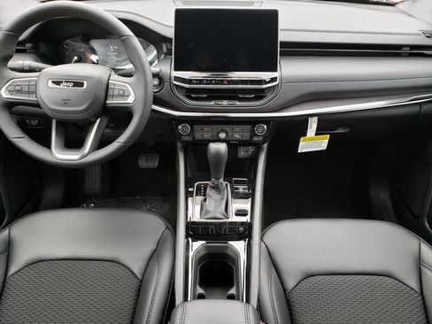 New 2026 Jeep Compass Latitude AWD/4WD image 8