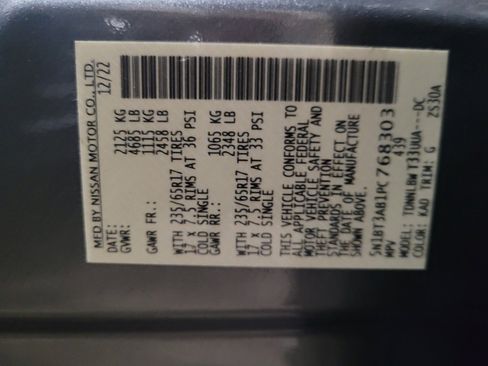 Used 2023 Nissan Rogue S image 33