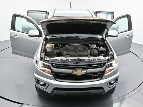 Used 2018 Chevrolet Colorado Z71 AWD/4WD image 46
