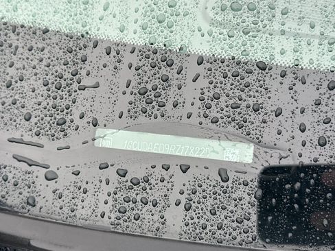 Used 2024 Chevrolet Silverado 1500 W/T w/ WT Value Package image 12