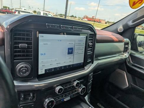 New 2026 GMC Yukon XL AT4 Ultimate AWD/4WD image 21