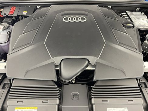 New 2025 Audi Q8 Prestige image 38