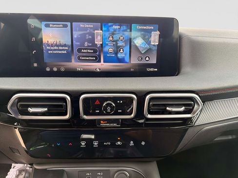 New 2026 Nissan Sentra SR w/ Floor Mat Package FWD image 22