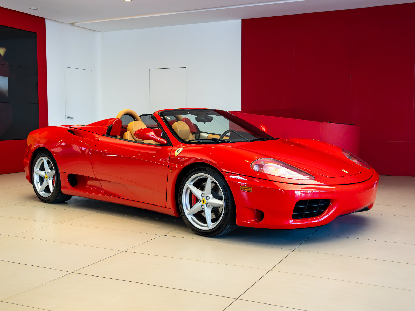 Used 2001 Ferrari 360 Spider RWD image 1