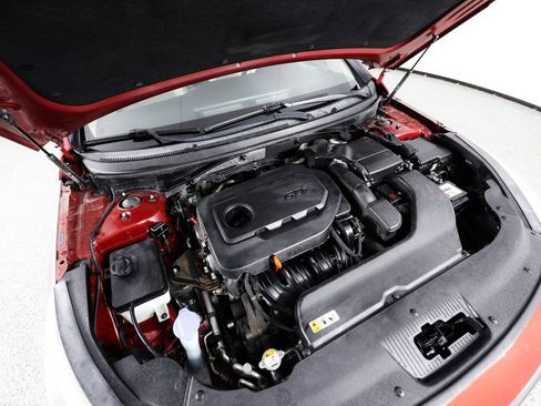 Used 2015 Hyundai Sonata Limited FWD image 11
