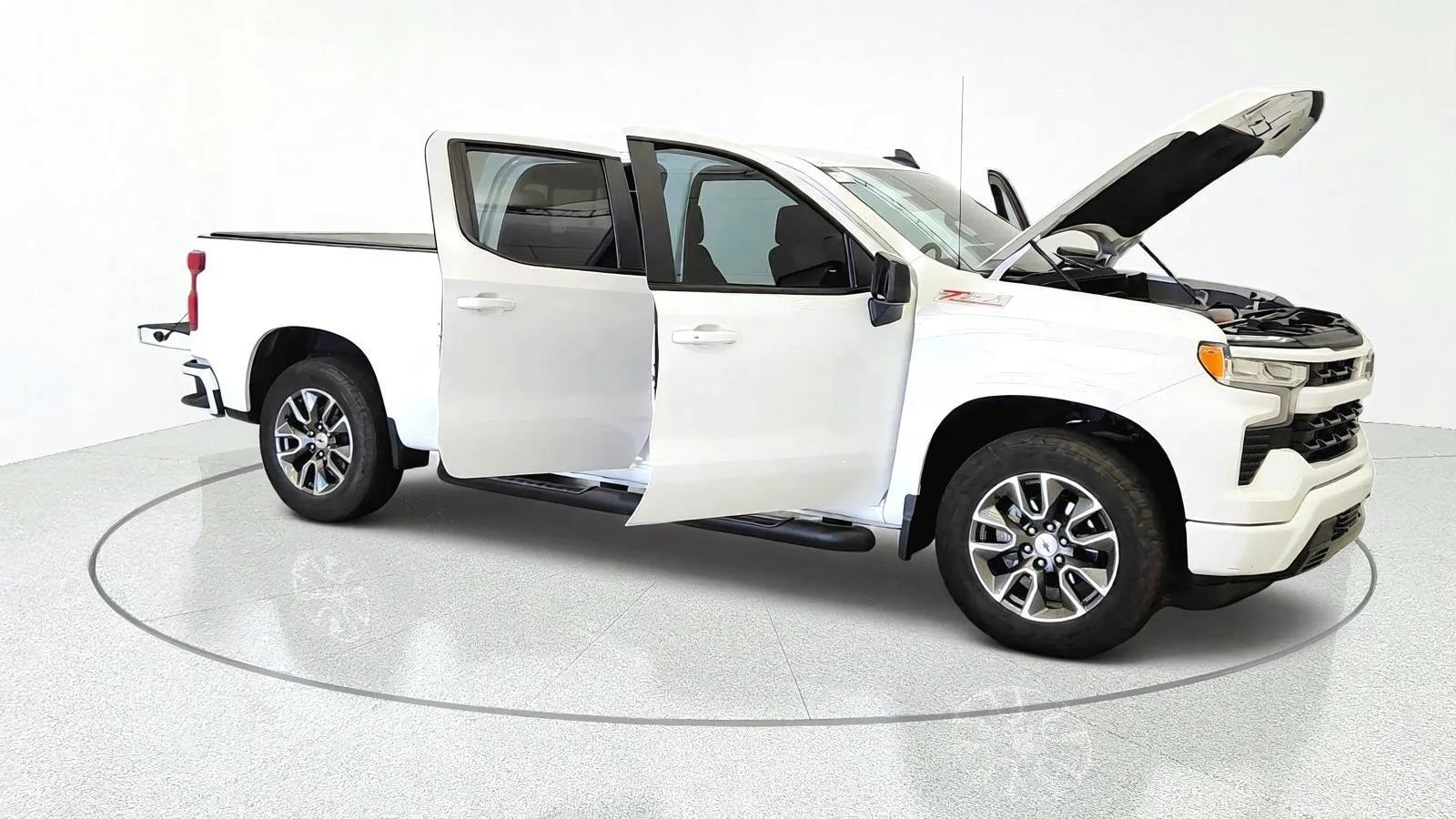 Used 2025 Chevrolet Silverado 1500 RST w/ Convenience Package II AWD/4WD image 11