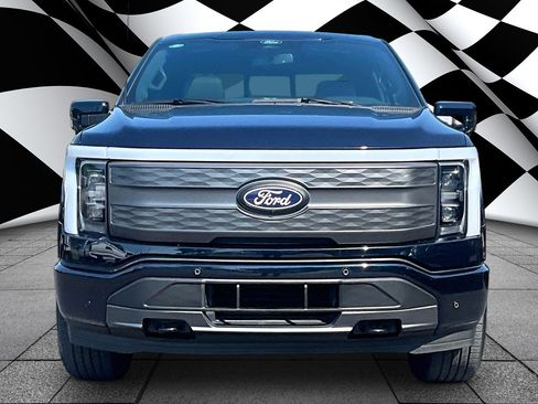 Used 2024 Ford F150 Lightning Lariat AWD/4WD image 3