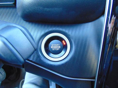 Used 2023 Jeep Grand Cherokee Altitude image 43