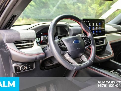 Used 2025 Ford Explorer ST-Line w/ ST-Line Street Pack AWD/4WD image 34