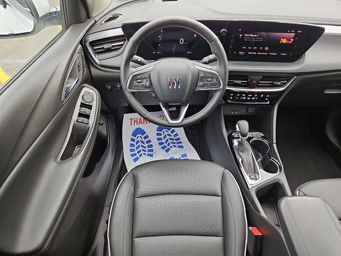 Certified 2025 Buick Encore GX Avenir w/ Avenir Technology Package FWD image 11