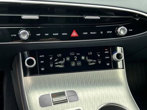 New 2026 Genesis GV70 2.5T Sport Prestige AWD/4WD image 29