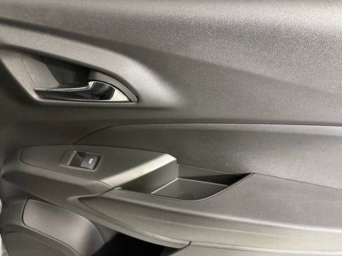 Used 2025 Chevrolet Trax ACTIV w/ Driver Confidence Package image 18