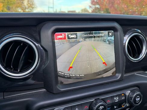 Used 2023 Jeep Wrangler Rubicon 392 w/ Trailer Tow Package image 18