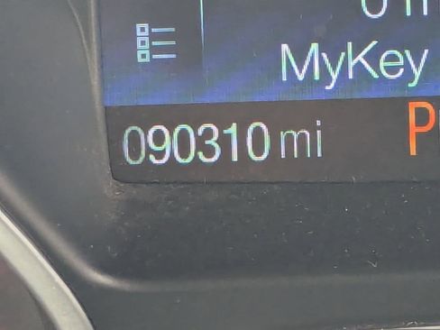 Used 2019 Ford Escape SE image 30