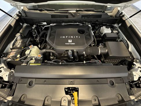 New 2026 INFINITI QX80 4WD w/ Sport Exterior Package image 27