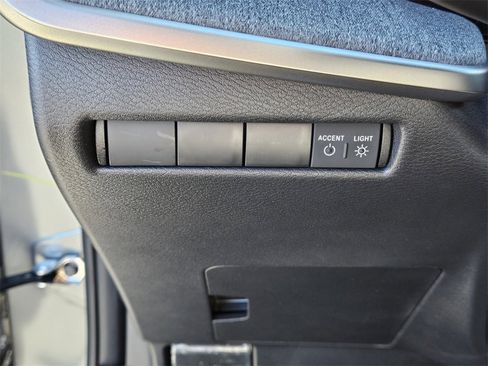 New 2026 Nissan Kicks SV w/ SV Premium Package image 30