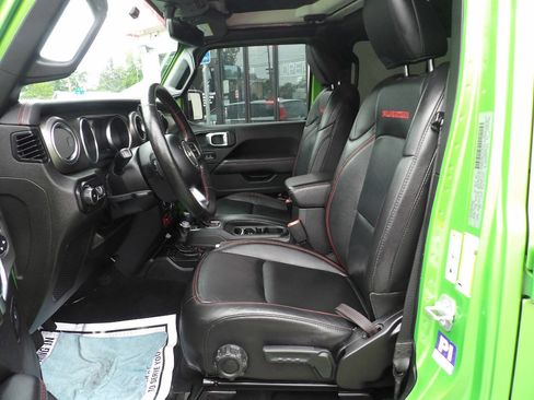 Used 2019 Jeep Wrangler Unlimited Rubicon AWD/4WD image 9