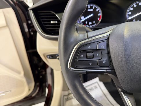 Used 2023 Buick Envision Avenir image 14