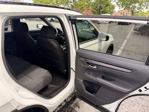 Used 2023 Honda CR-V Sport image 14