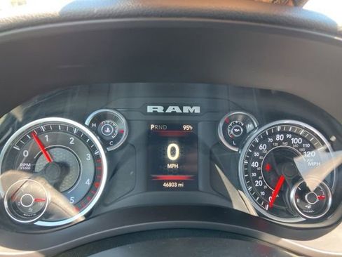 Used 2023 RAM 2500 Big Horn w/ Level 1 Equipment Group AWD/4WD image 27