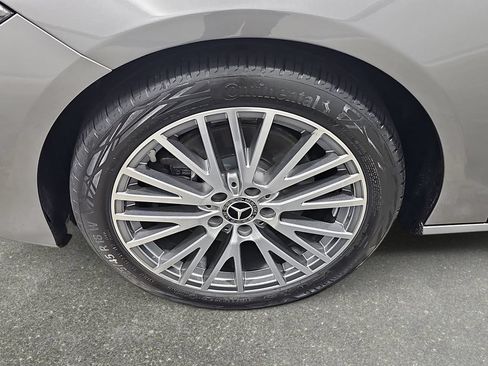Used 2024 Mercedes-Benz CLA 250 4MATIC image 34