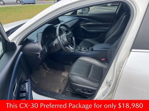 Used 2021 MAZDA CX-30 FWD 2.5 S w/ Preferred Package image 16
