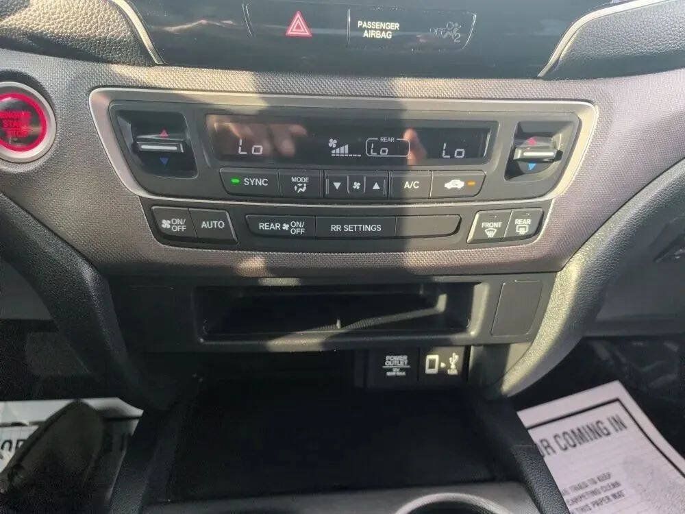 Used 2021 Honda Ridgeline Sport image 19