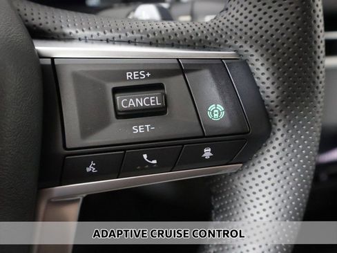 New 2025 Mitsubishi Outlander SE image 6