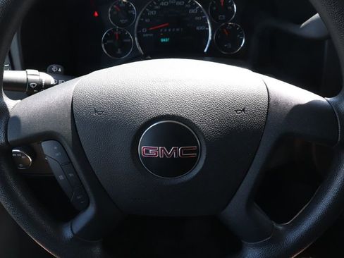 Used 2024 GMC Savana 2500 w/ Driver Convenience Package RWD image 19