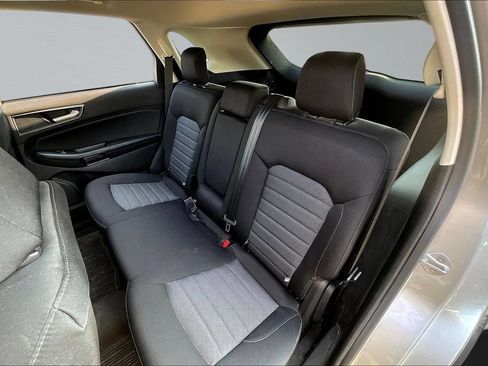 Used 2023 Ford Edge SE AWD/4WD image 18