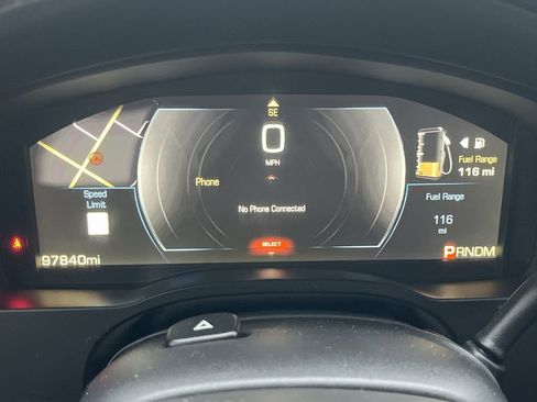 Used 2015 Cadillac Escalade Luxury image 3