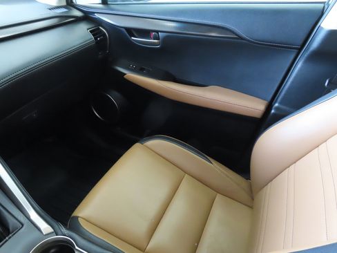 Used 2016 Lexus NX 200t FWD image 21